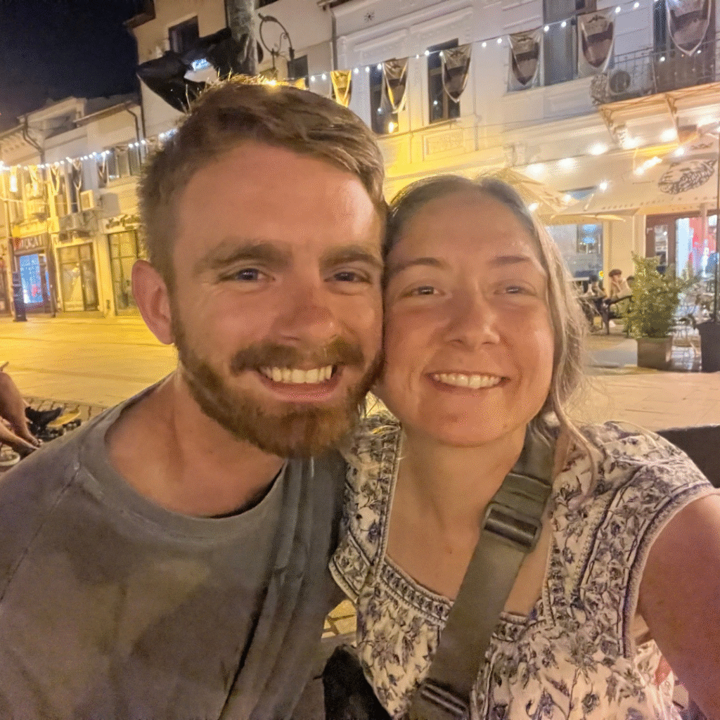 ES CS Romania square