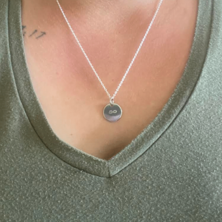 Infinity necklace close on SNY square